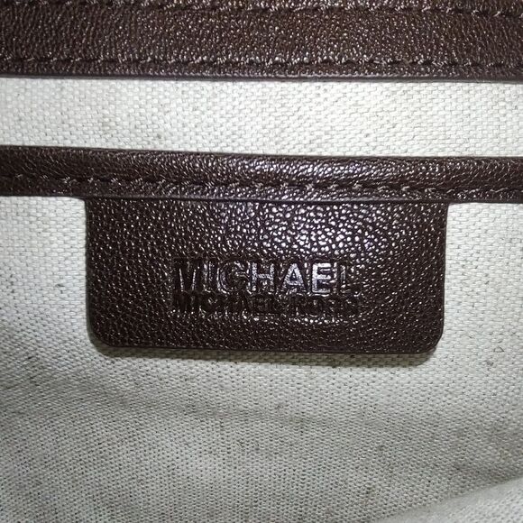 Michael Kors woven straw tote EUC - Picture 9 of 9